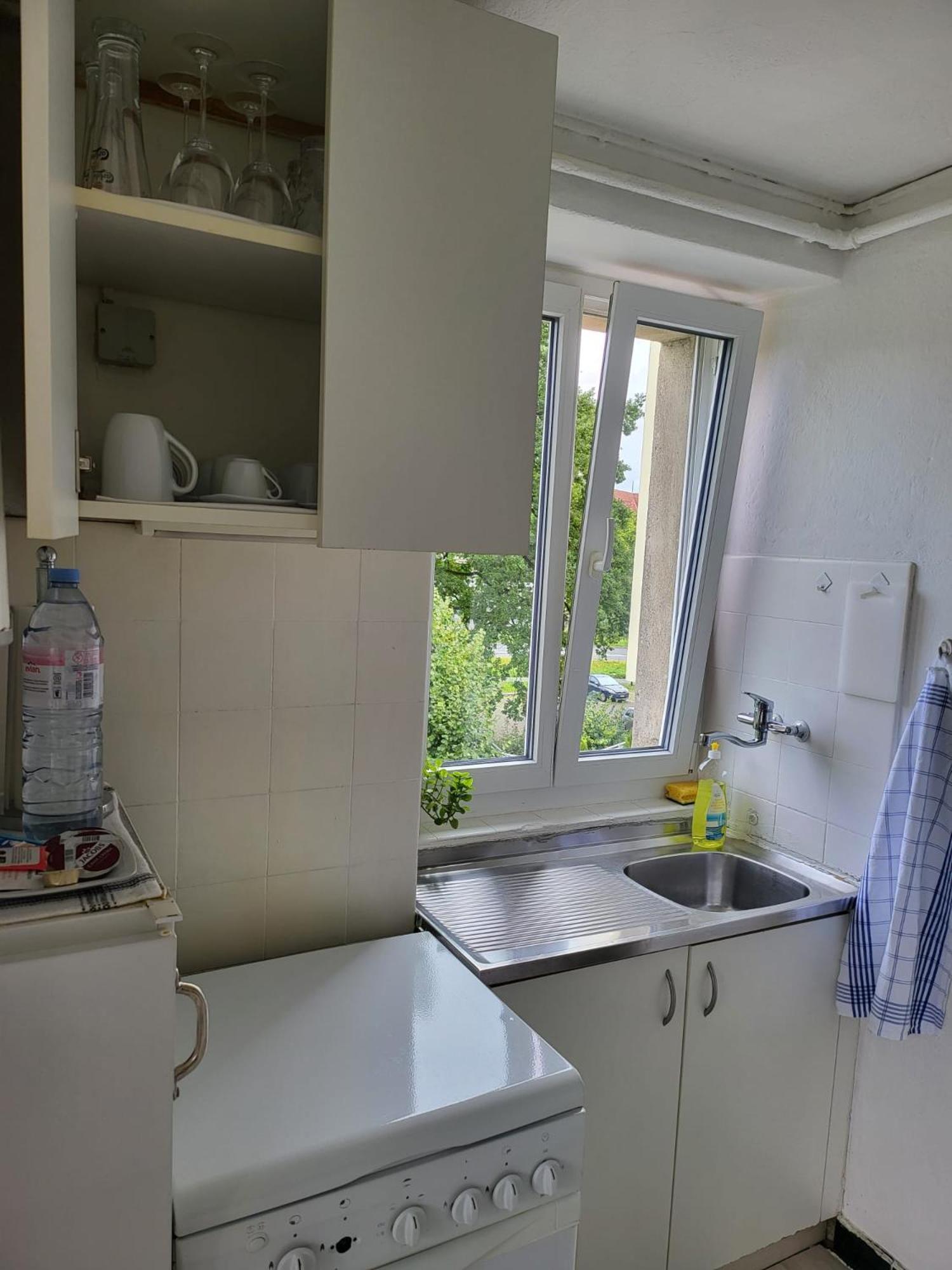 Bastis Central Guesthouse Lucerne City Buitenkant foto