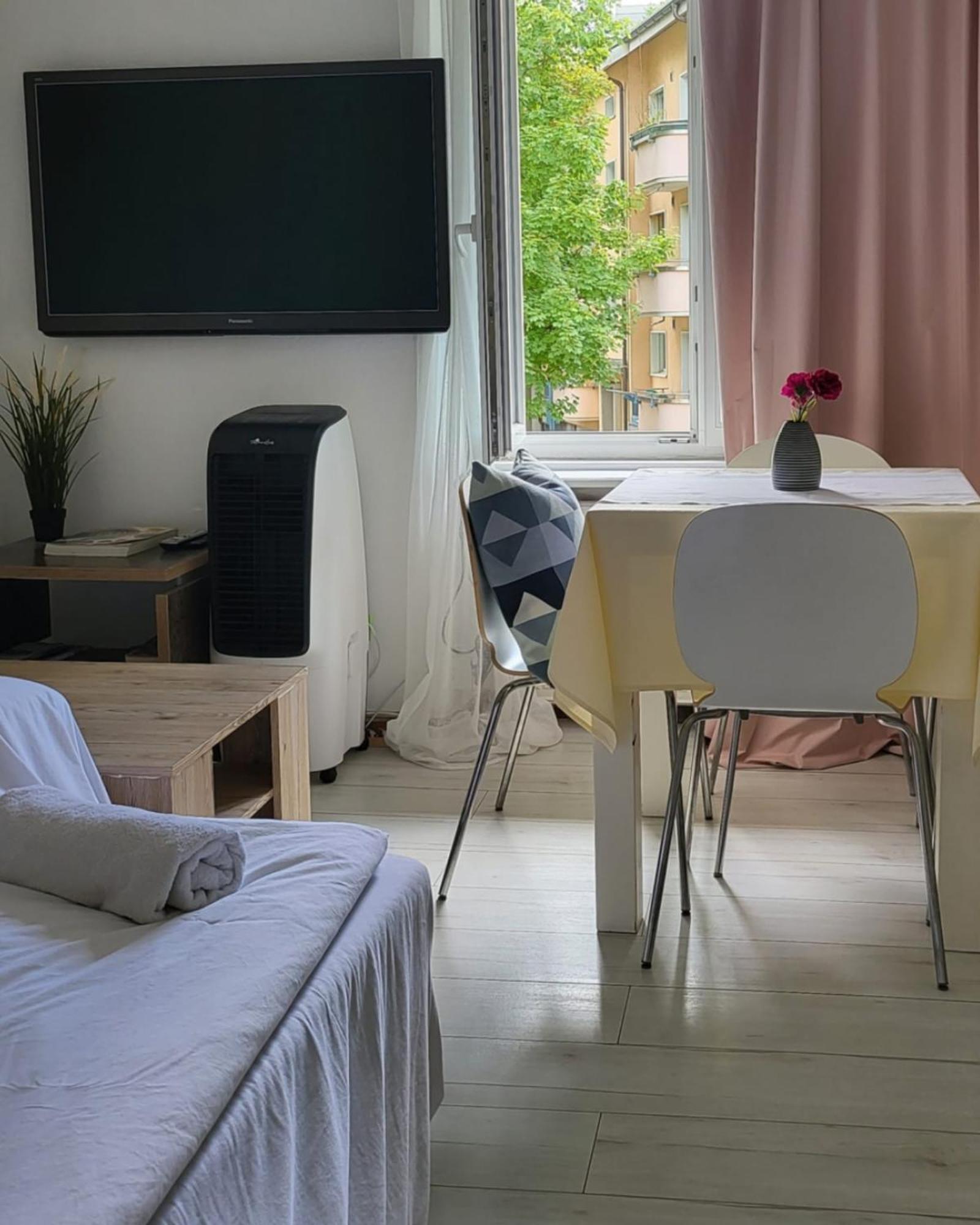 Bastis Central Guesthouse Lucerne City Buitenkant foto